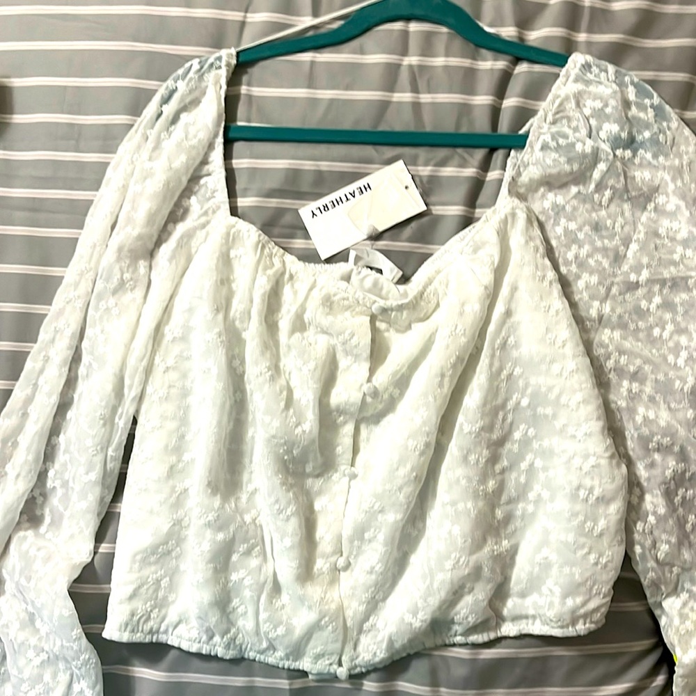 Heatherly XXL NWT blouse top. Beautiful